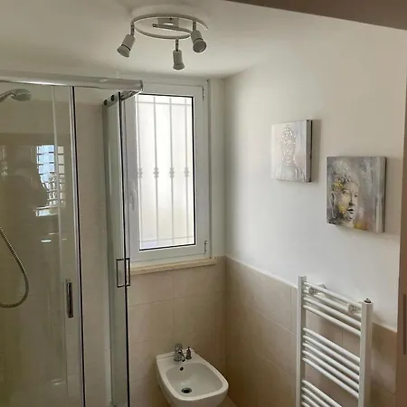 Suite.delpozzo בית הארחה 4*